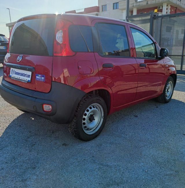 Usata Fiat Panda Pop 75 CV (55 kW) 2015 Rosso Utilitaria