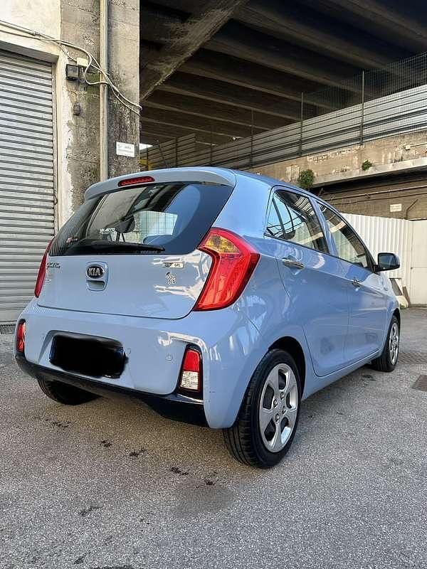 Usata Kia Picanto 69 CV (50 kW) 2016 Utilitaria