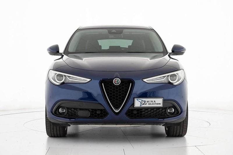 Usata Alfa Romeo Stelvio Veloce 209 CV (153 kW) 2020 Blu/azzurro SUV