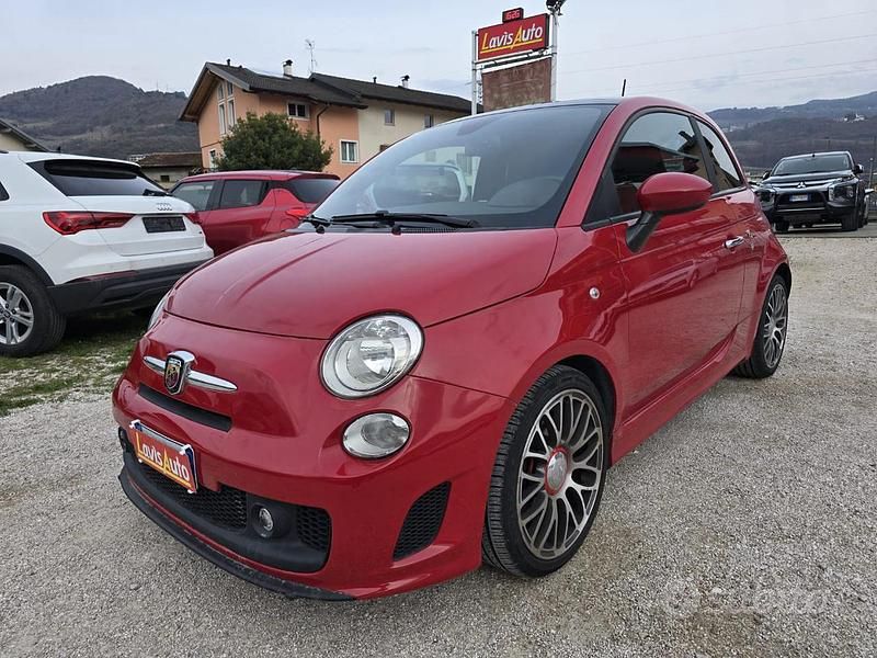 Usata Abarth 595 140 CV (102 kW) 2016 Rosso Utilitaria