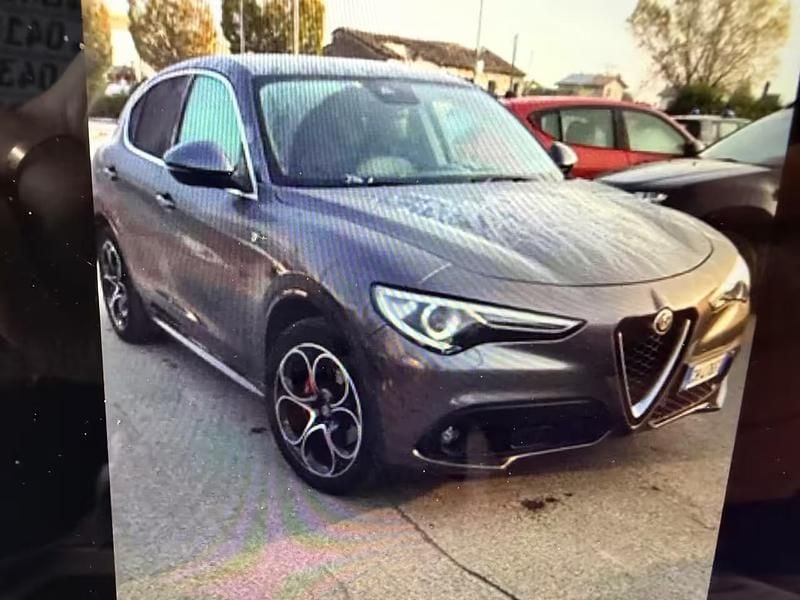 Usata Alfa Romeo Stelvio Ti 210 CV (154 kW) 2021 Grigio SUV