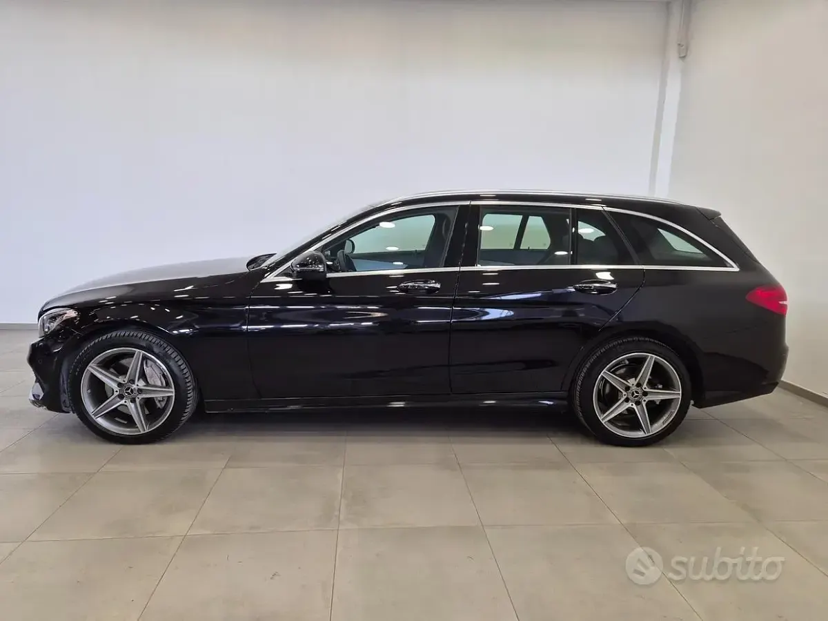 Usata Mercedes C250 Premium 204 CV (150 kW) 2017 Nero Station wagon
