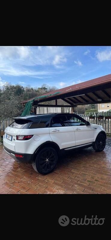 Usata Land Rover Range Rover evoque 106 CV (77 kW) 2017 Bianco SUV