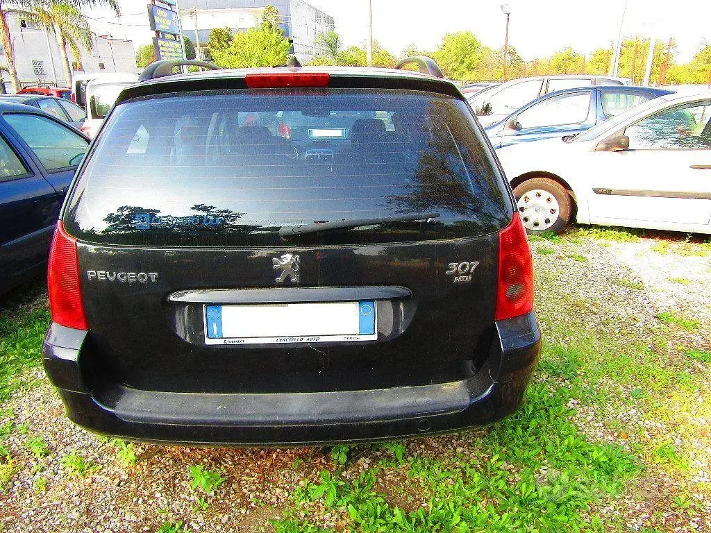 Usata Peugeot 307 109 CV (80 kW) 2004 Nero Station wagon