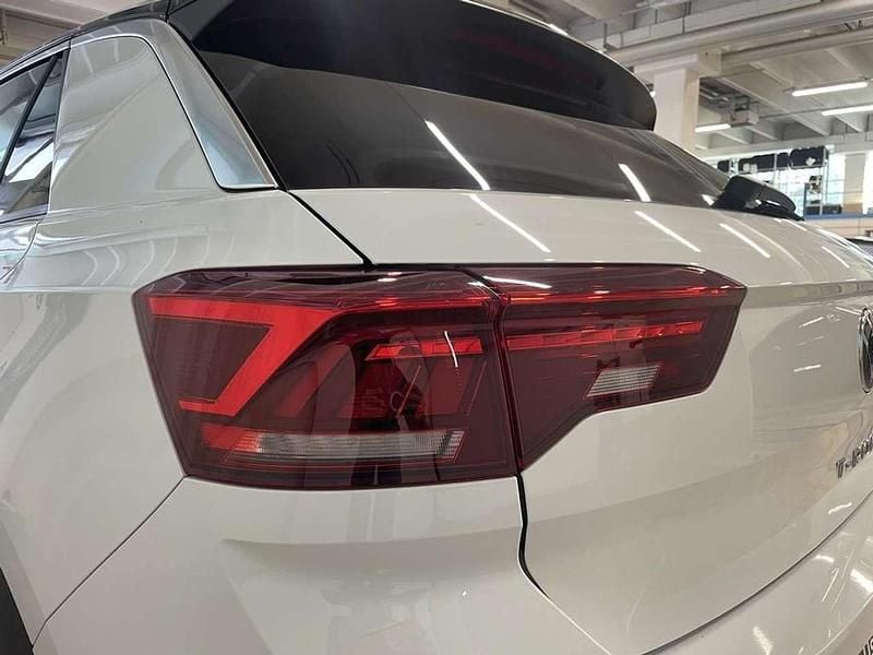 Usata VW T-Roc Style 110 CV (80 kW) 2022 Pure white nero SUV