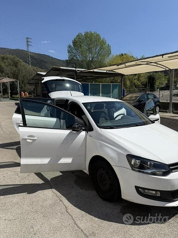 Usata VW Polo 70 CV (51 kW) 2011 Utilitaria