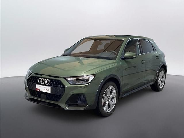 Usata Audi A1 Business 150 CV (110 kW) 2025 Verde distretto metallizzato SUV