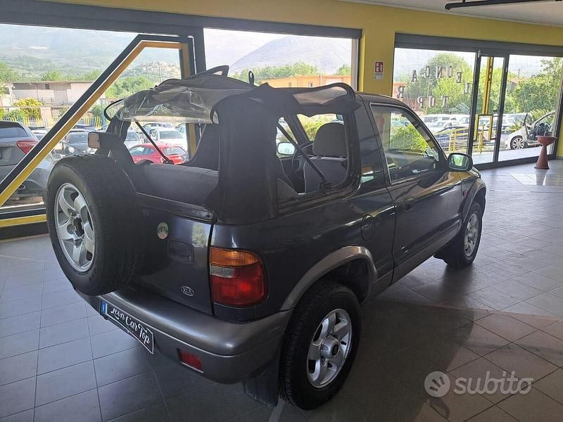 Usata Kia Sportage 2001 Blu SUV