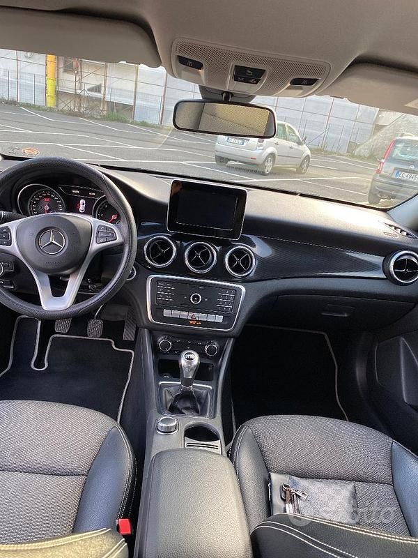 Usata Mercedes CLA180 2016 Nero Berlina
