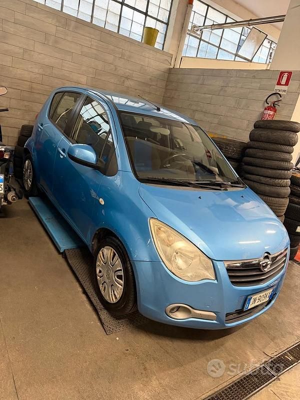 Usata Opel Agila 65 CV (47 kW) 2008 Utilitaria