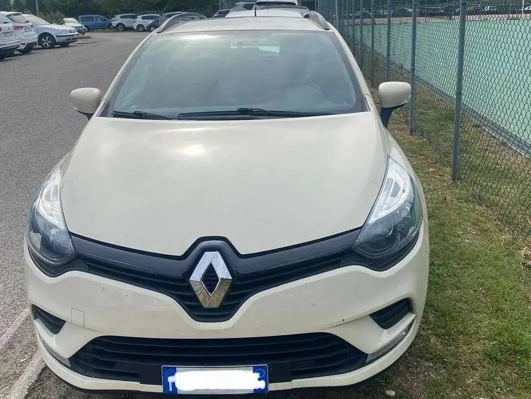 Usata Renault Clio GrandTour Life 73 CV (53 kW) 2018 Beige Station wagon