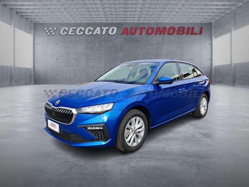 Blu/azzurro Usata 2024 Skoda Scala Selection Due volumi | 20.475 € (Buon prezzo) - Immagine 1/4