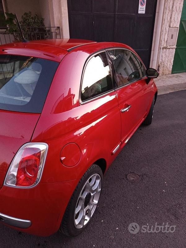 Usata Fiat 500 Lounge 69 CV (50 kW) 2015 Rosso Utilitaria