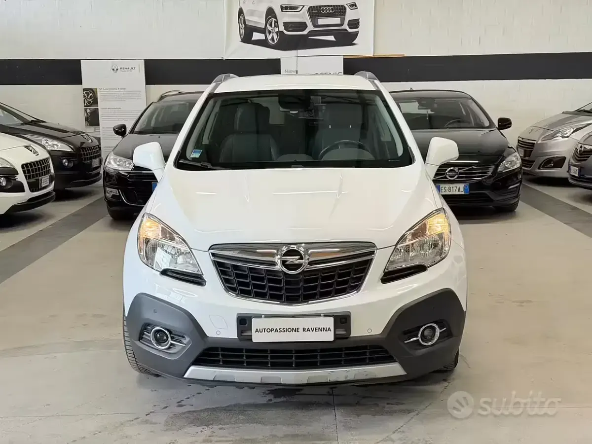 Usata Opel Mokka Cosmo 131 CV (96 kW) 2014 Bianco SUV