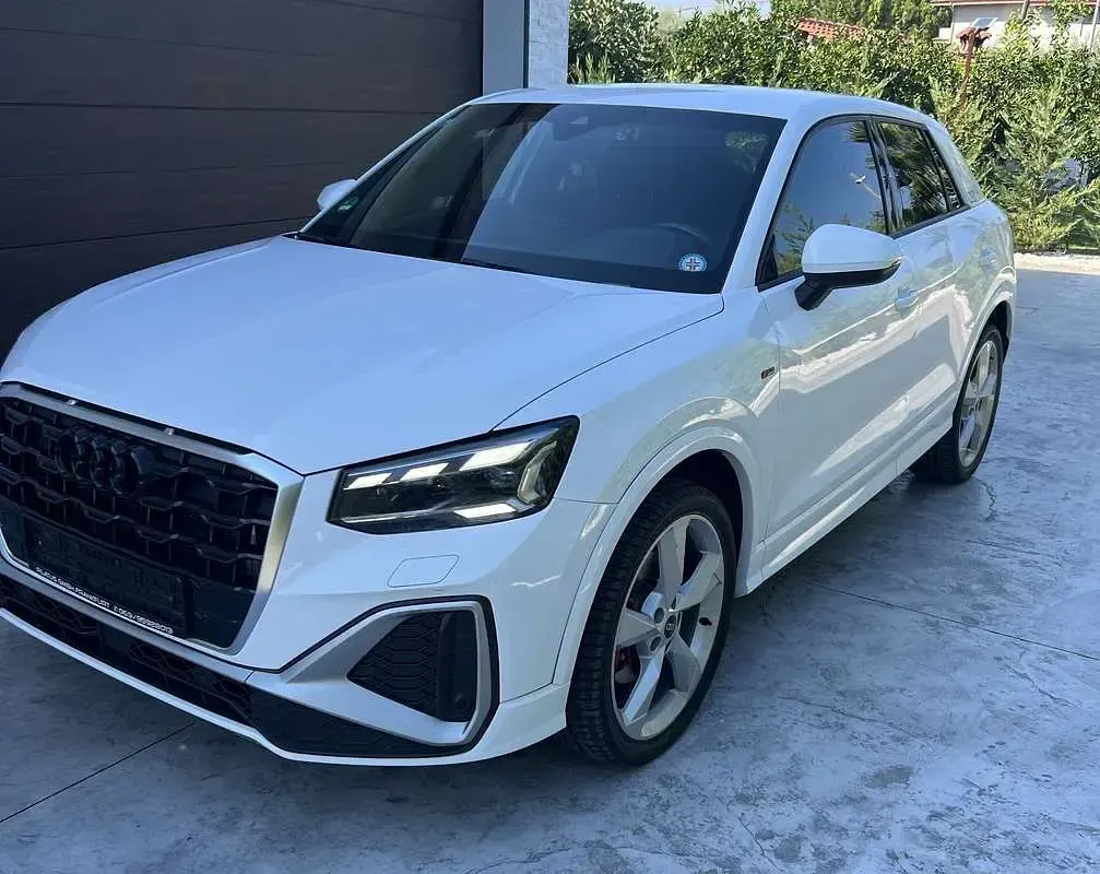 Usata Audi Q2 Ambiente 150 CV (110 kW) 2023 Bianco SUV