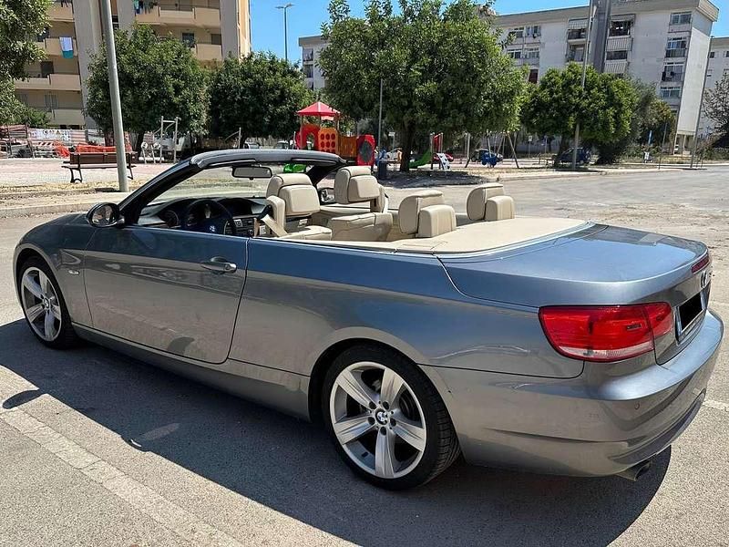Usata BMW 320 Cabriolet 177 CV (130 kW) 2009 Grigio Cabrio