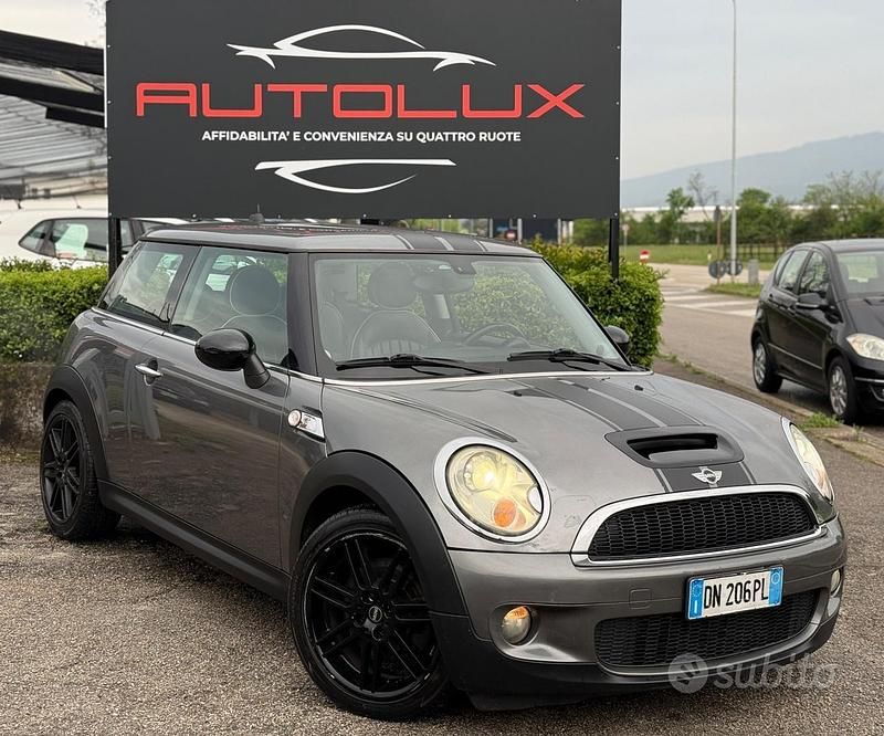 Usata Mini Cooper S Chili 175 CV (128 kW) 2008 Grigio Utilitaria