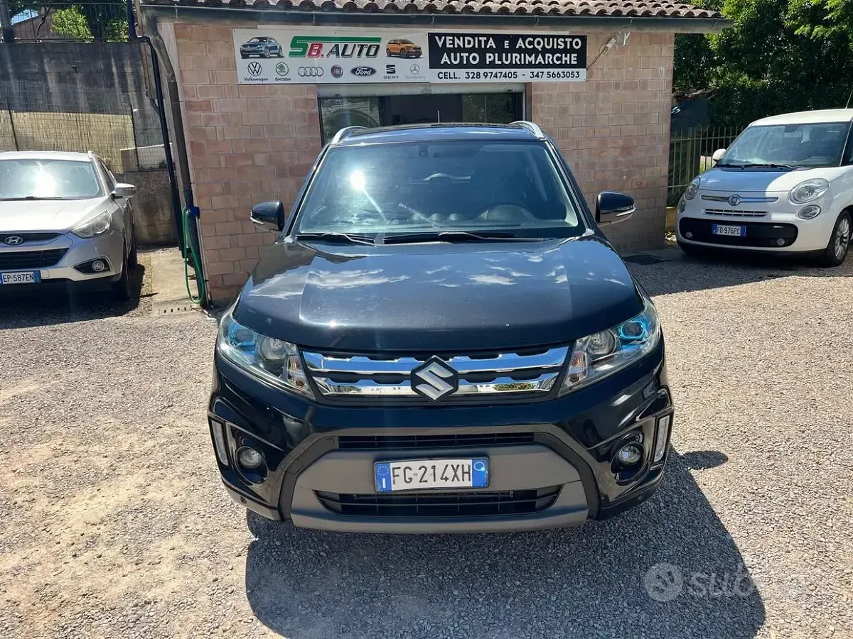 Usata Suzuki Vitara 120 CV (88 kW) 2017 Nero SUV