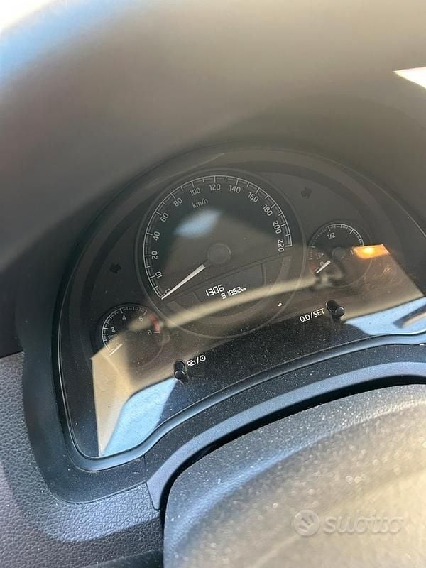 Usata Skoda Citigo Ambition 60 CV (44 kW) 2018 Rosso Utilitaria