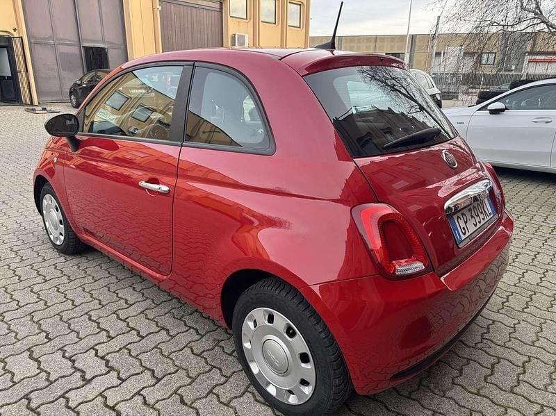 Usado Fiat 500 69 CV (50 kW) 2023 Rojo Utilitario