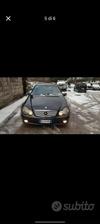 Usata Mercedes C220 Elegance 150 CV (110 kW) 2004 Bluazzurro Coupé