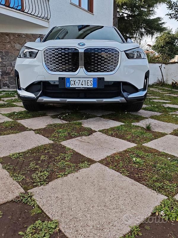 Usata BMW iX1 xLine 150 kW (204 CV) 2025 Bianco SUV