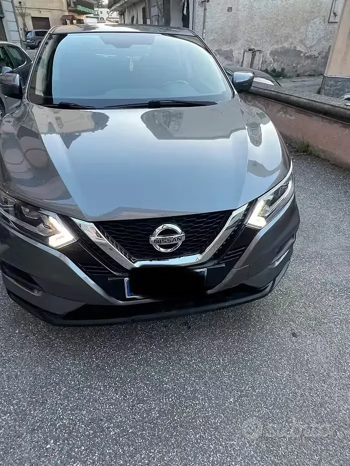 Usata Nissan Qashqai 2019 Grigio SUV