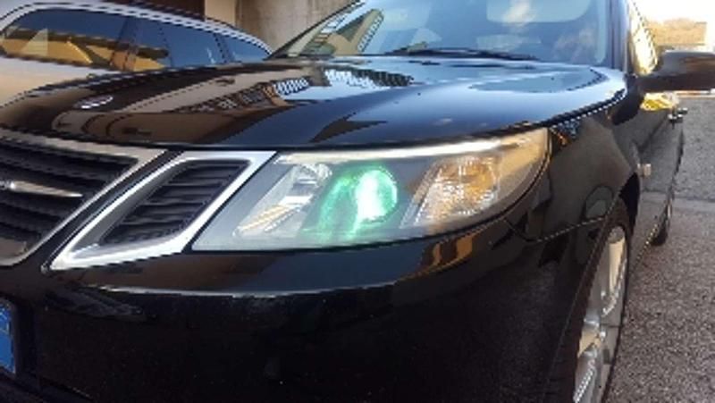 Begagnad Saab 9-3 Linear 120 HK (88 kW) 2008 Svart Sedan