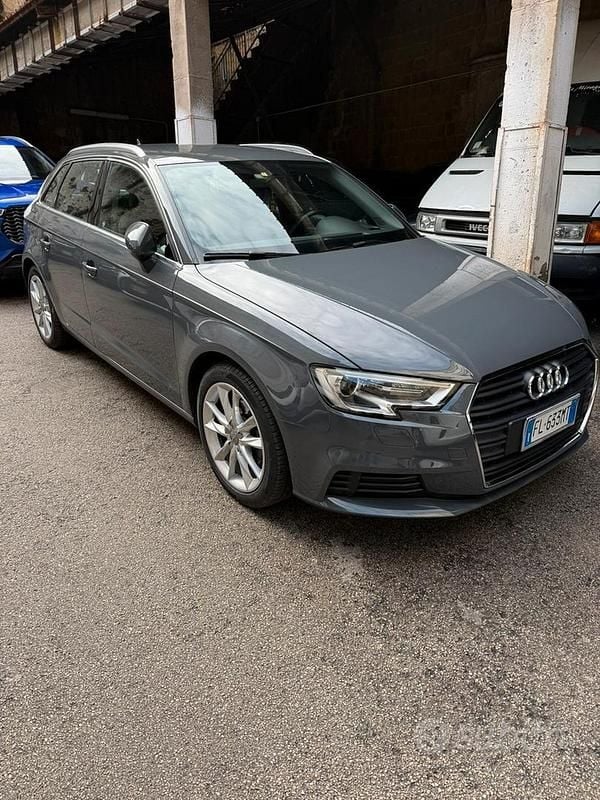 Usata Audi A3 110 CV (80 kW) 2017 Grigio Berlina