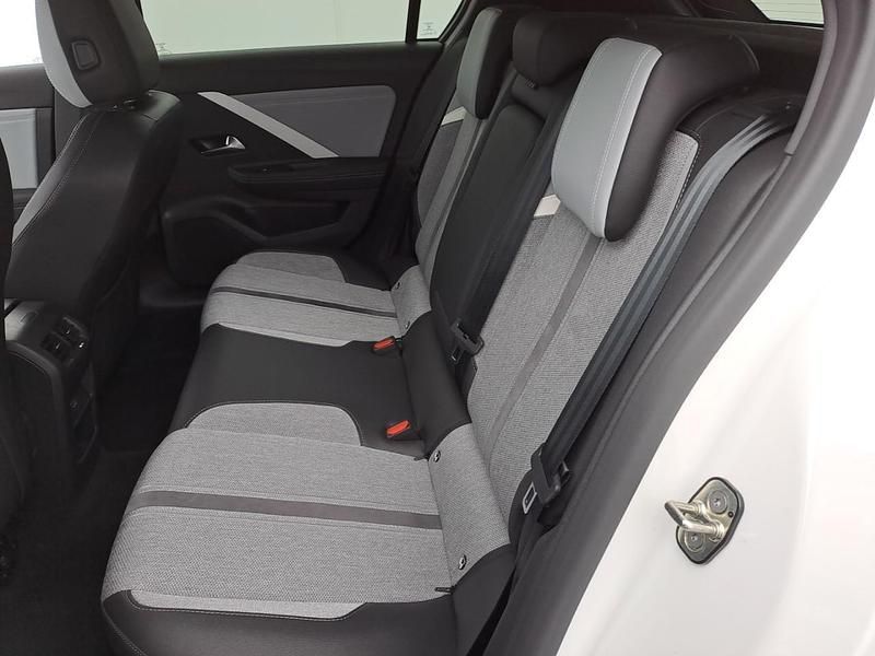 Usata Opel Astra Business 180 CV (132 kW) 2022 Bianco Station wagon