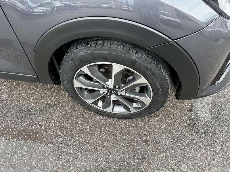 Usata Kia Stonic Urban 120 CV (88 kW) 2019 Gray SUV