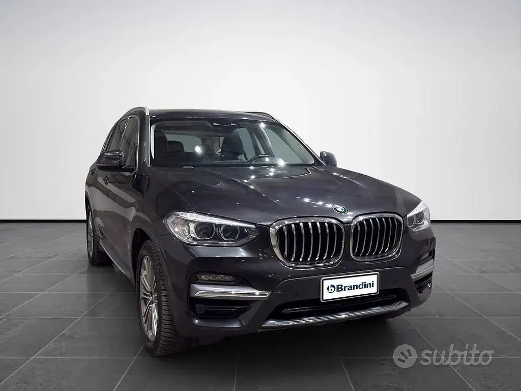 Usata BMW X3 Luxury Line 249 CV (183 kW) 2021 Sophisto grey brilliant effect metall. SUV
