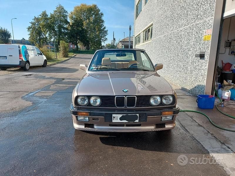 Usata BMW 320 Efficient Dynamics 1988 Grigio Cabrio