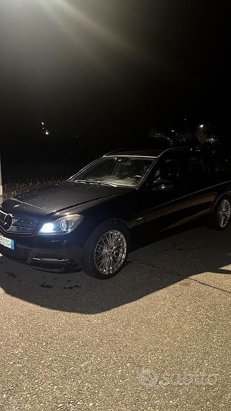 Usata Mercedes C200 2012 Nero Station wagon