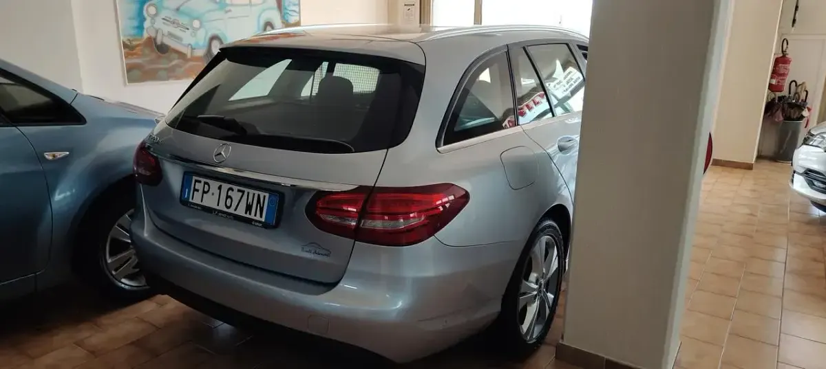 Usata Mercedes C220 170 CV (125 kW) 2018 Argento Station wagon