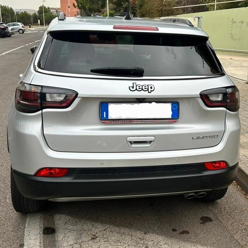 Usata Jeep Compass Limited 131 CV (96 kW) 2022 Argento SUV
