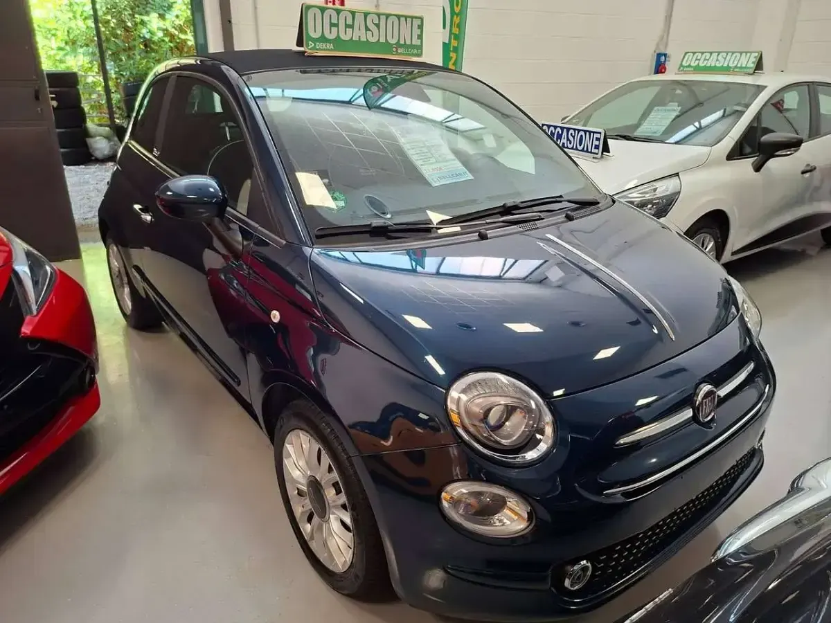 Usata Fiat 500C Lounge 69 CV (50 kW) 2021 Blu/azzurro Cabrio