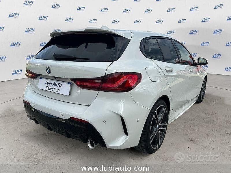 Usata BMW 118 M Sport 150 CV (110 kW) 2024 Bianco Utilitaria