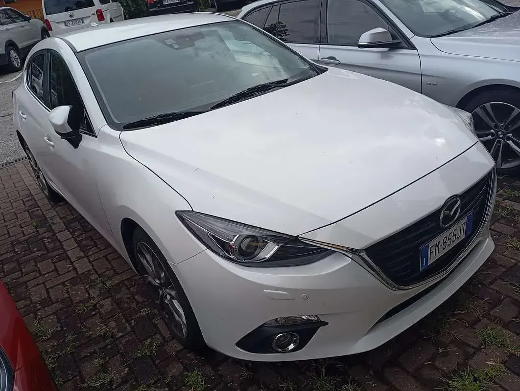 Usata Mazda 3 Exceed 105 CV (77 kW) 2017 Berlina