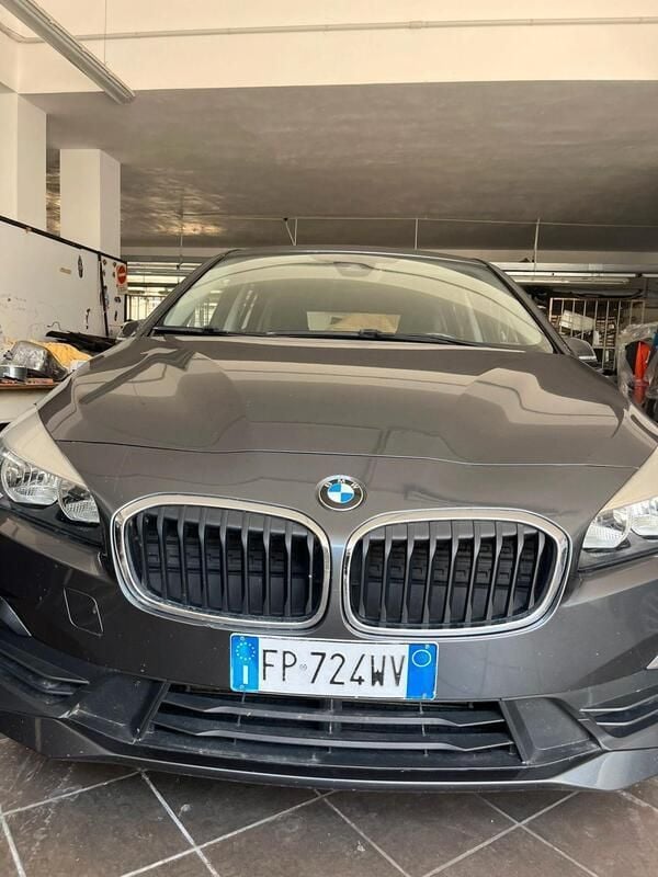 Usata BMW 216 Active Tourer 116 CV (85 kW) 2018 Grigio Monovolume