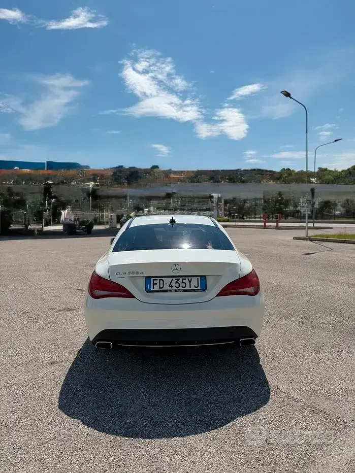 Usata Mercedes CLA200 Premium 136 CV (100 kW) 2016 Coupé