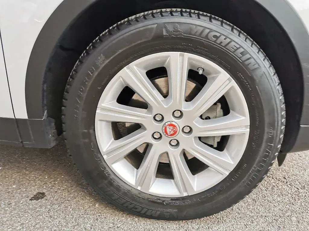 Usata Jaguar E-Pace S 150 CV (110 kW) 2019 Bianco SUV