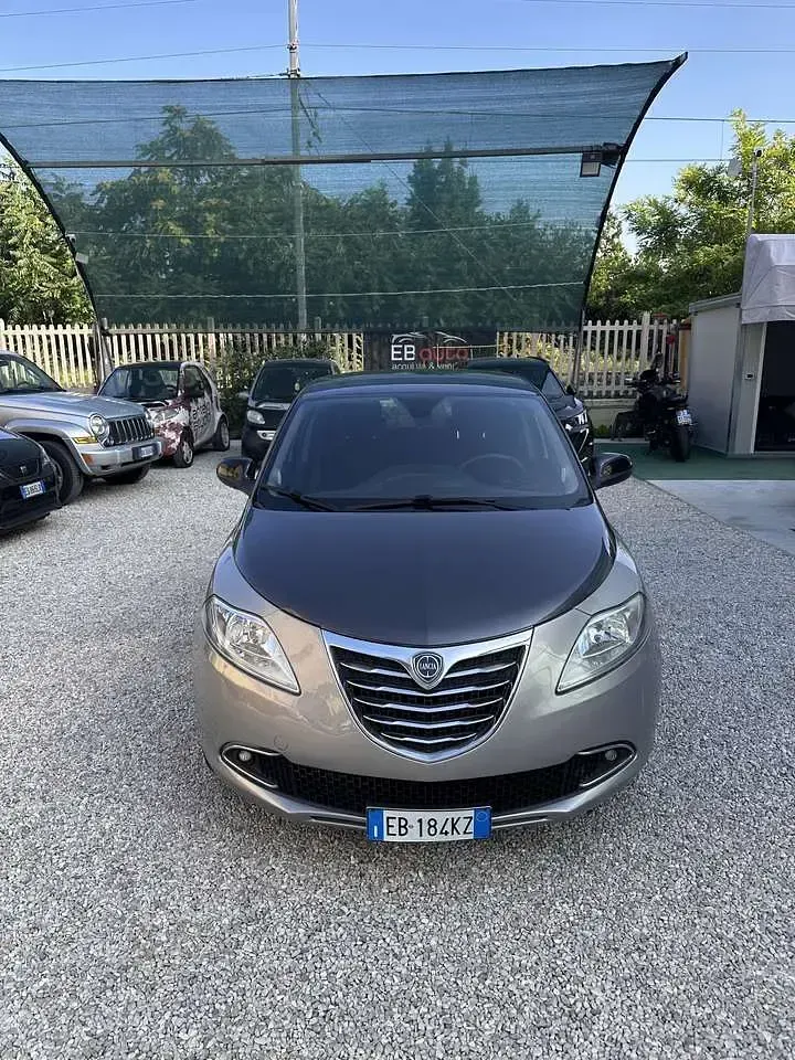 Usata Lancia Ypsilon S 95 CV (69 kW) 2012 Other Utilitaria