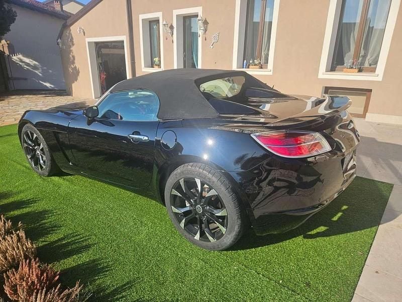Usata Opel GT 280 CV (205 kW) 2007 Nero Cabrio