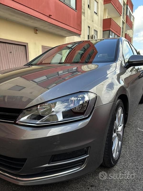 Usata VW Golf VII 110 CV (80 kW) 2014 Berlina