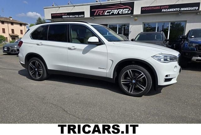 Begagnad BMW X5 Efficient Dynamics 258 HK (189 kW) 2013 Vit SUV