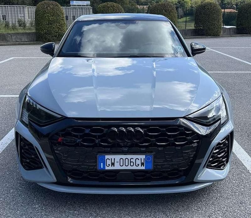 Usata Audi RS3 Performance 407 CV (299 kW) 2023 Grigio Berlina