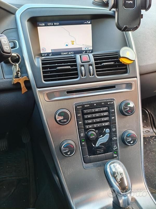 Usata Volvo XC60 Momentum 163 CV (119 kW) 2013 Bianco SUV