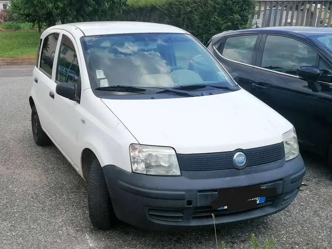 Usata Fiat Panda Dynamic 69 CV (50 kW) 2006 Bianco Utilitaria