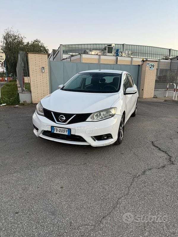 Usata Nissan Pulsar 110 CV (80 kW) 2015 Bianco Utilitaria
